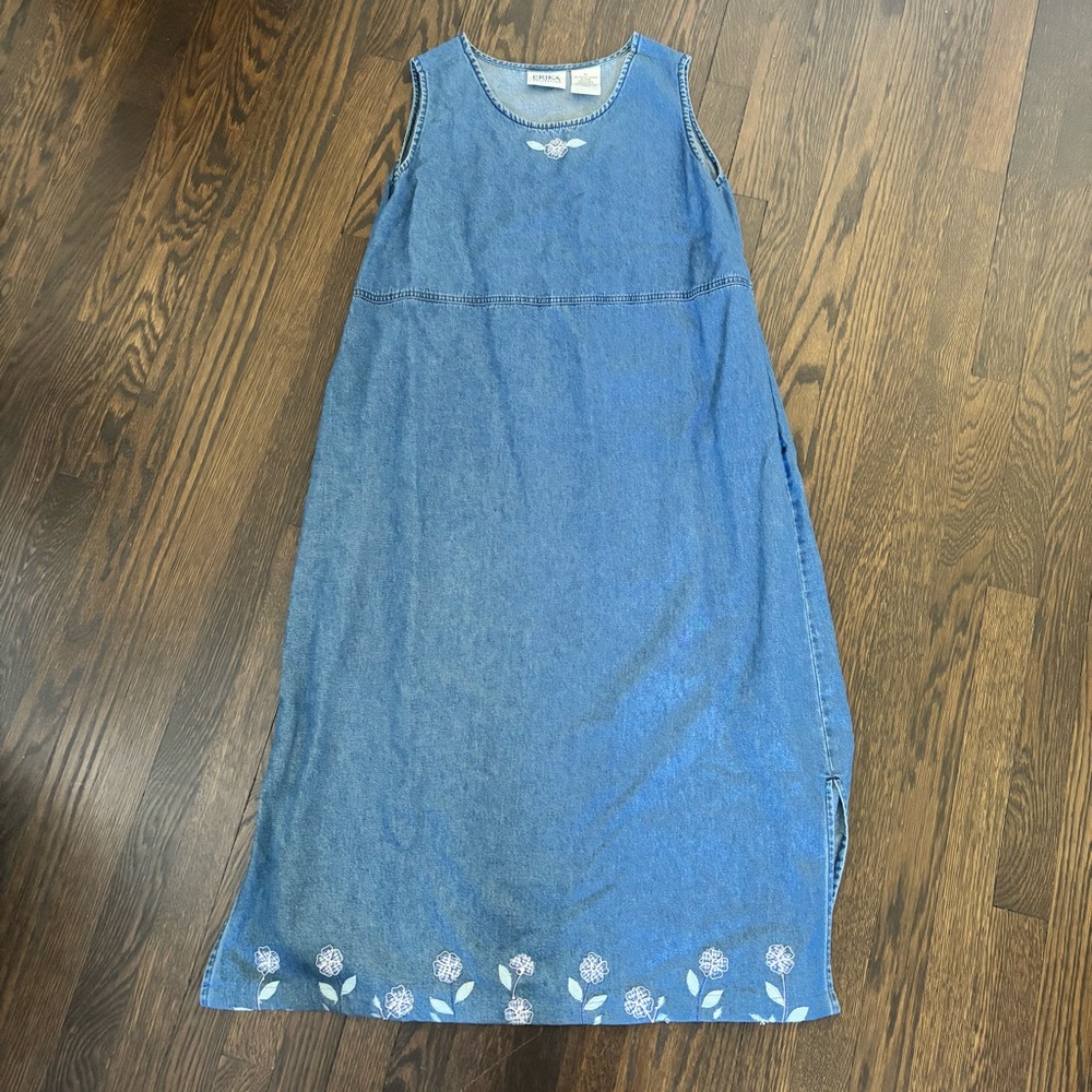Denim Dress Sz XL Floral Embroidered Cottage Cotton Vtg 90's Erika Collection